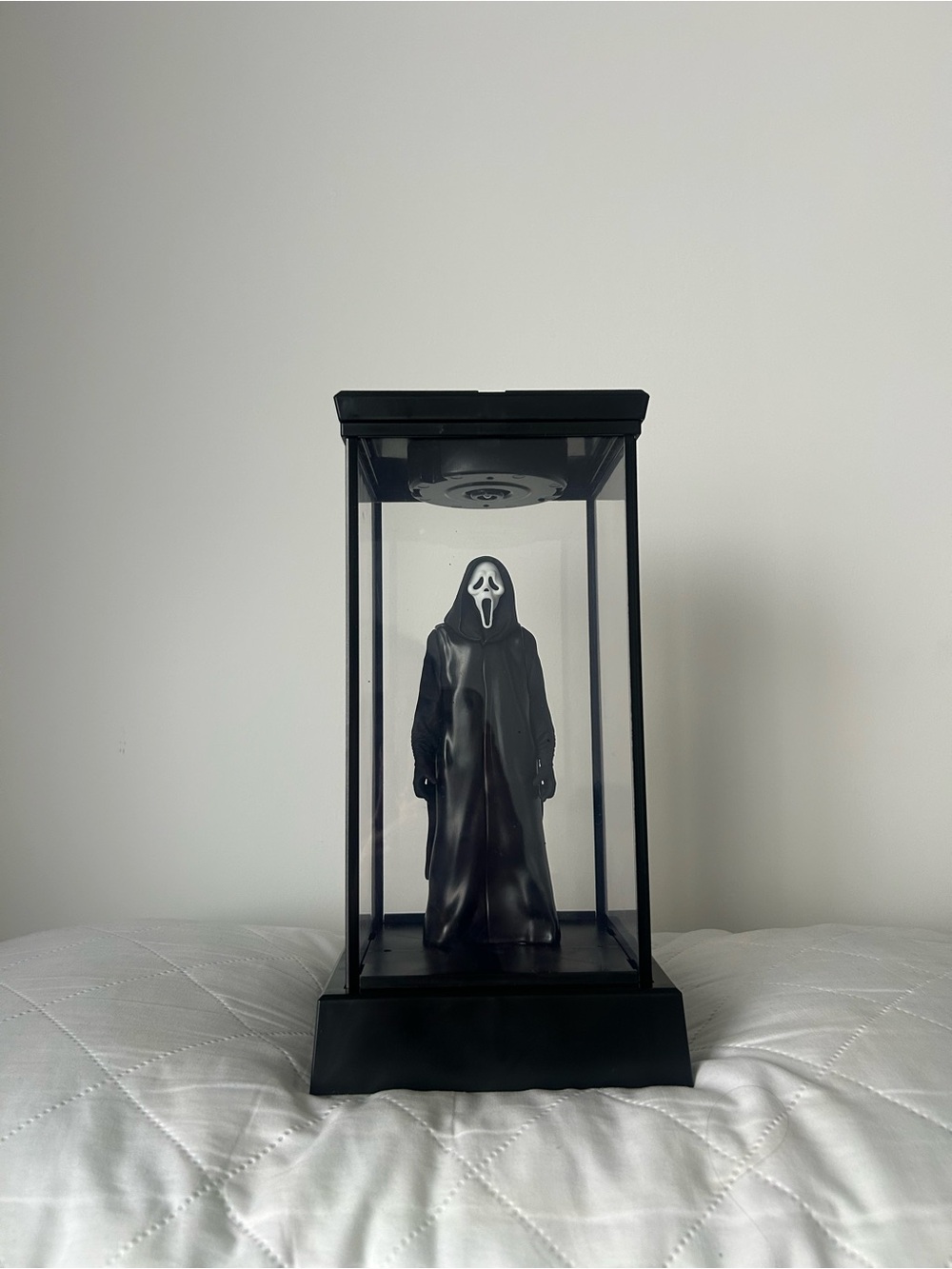 Black Scream Figure in Display